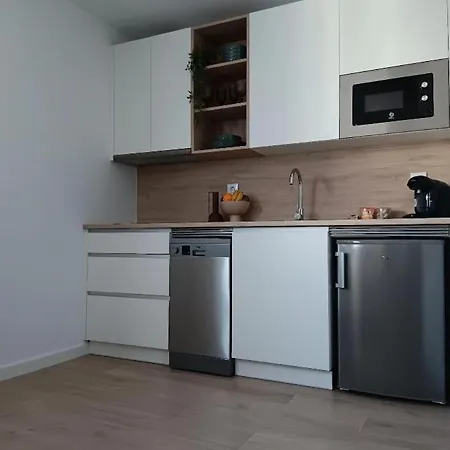 Trotamundos, Nuevo En El Centro