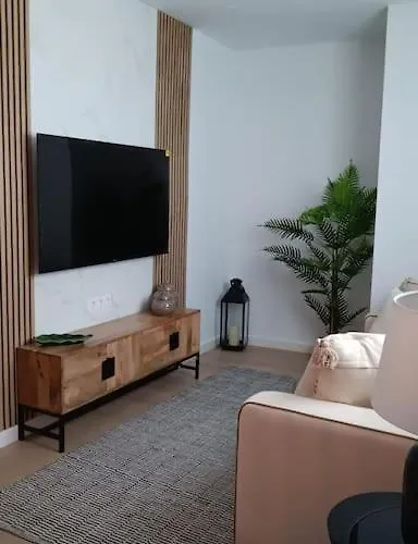 Trotamundos, Nuevo En El Centro *